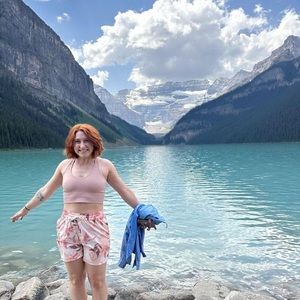 Meet your Posher, Ariane